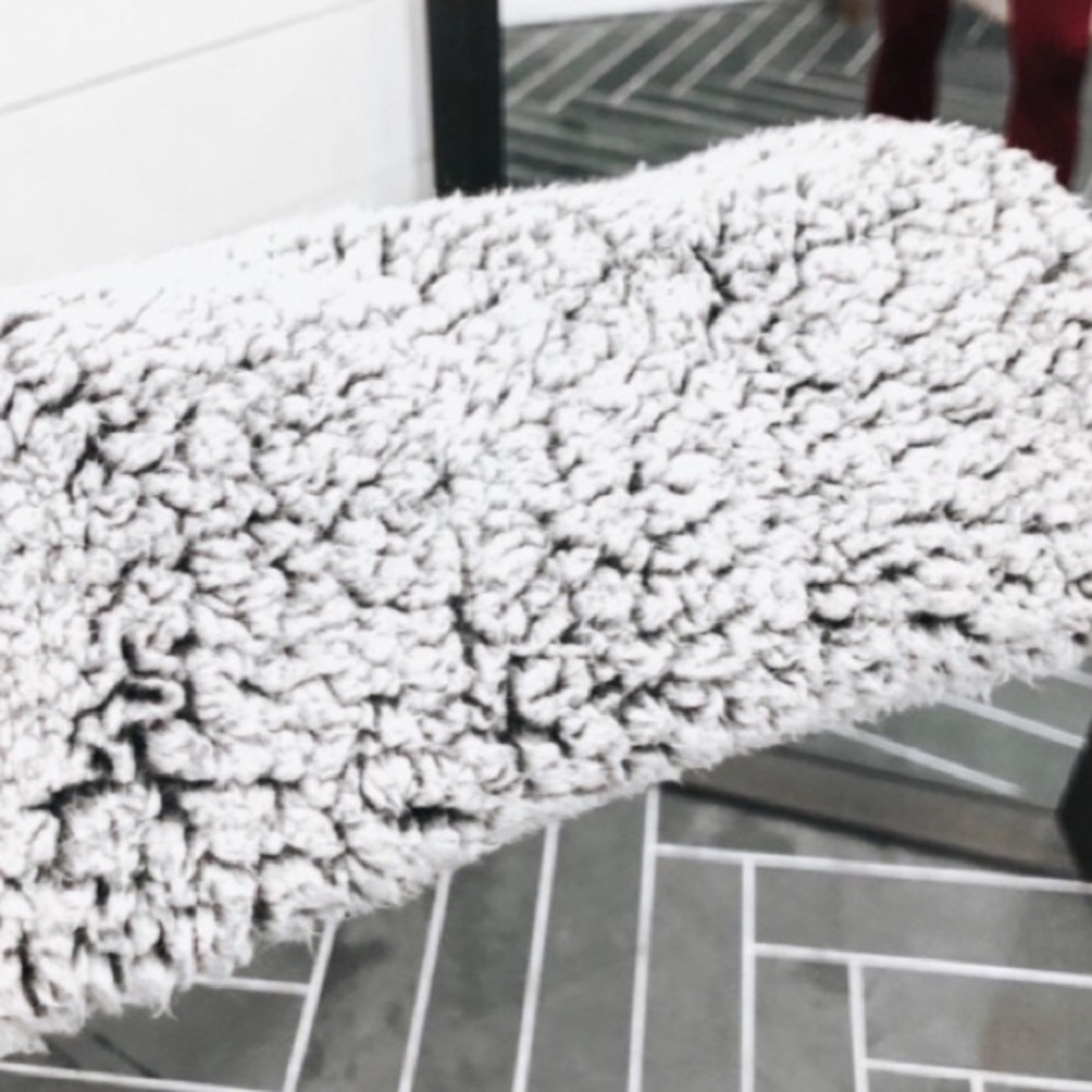 Grey and black Fleece Sherpa pull over Sweater - Picture 3 of 3